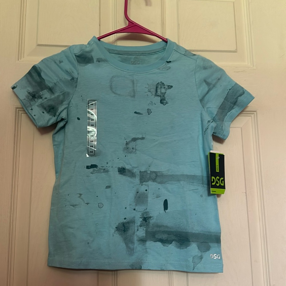 DSG STAIN DYE TEE: BLUE: NEW WITH TAGS: SIZE XS (6-7)